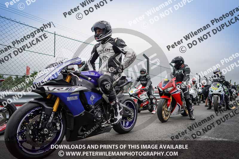 donington no limits trackday;donington park photographs;donington trackday photographs;no limits trackdays;peter wileman photography;trackday digital images;trackday photos